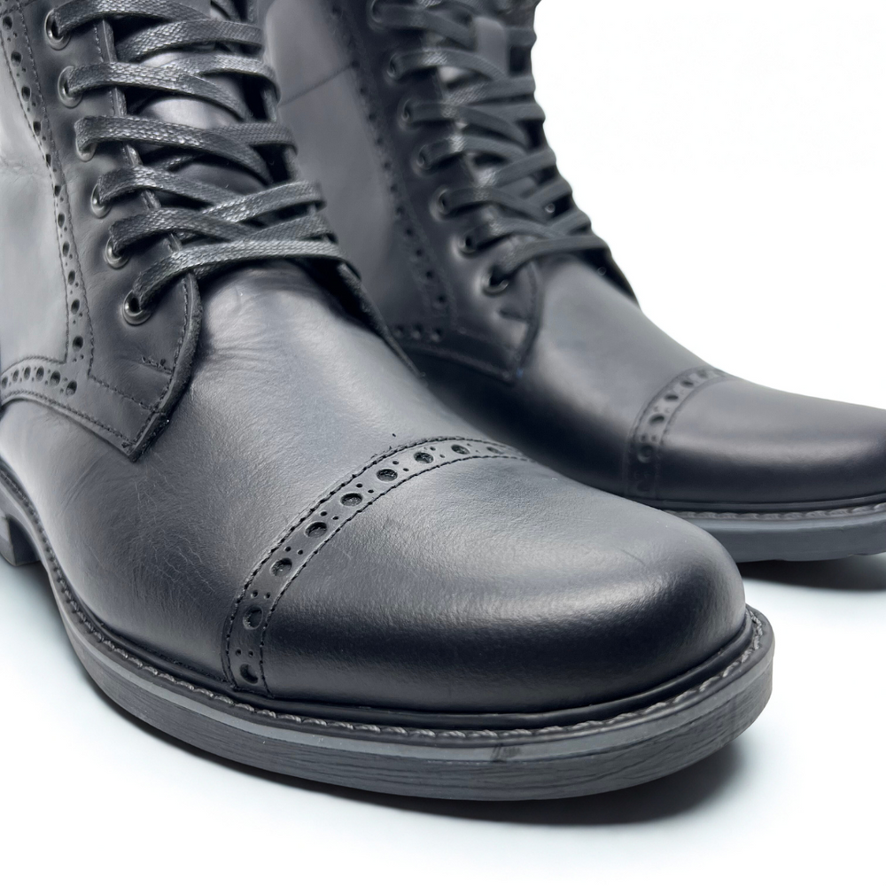 
                  
                    ¡NUEVAS! Botas Quin Paño, Negro 100% Cuero
                  
                