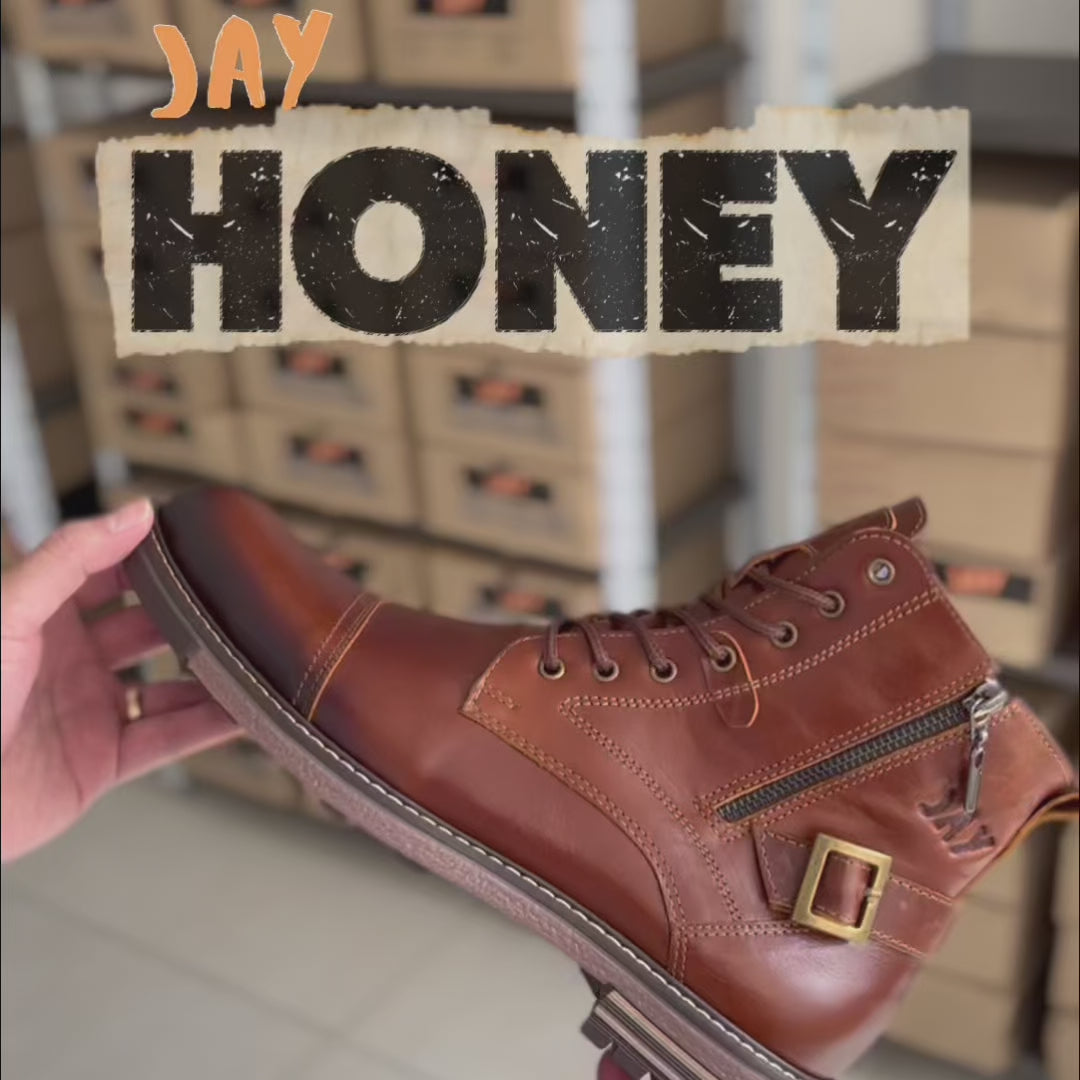 
                  
                    Cargar y reproducir el video en el visor de la galería, Capitán Honey - Cuero Engrasado
                  
                